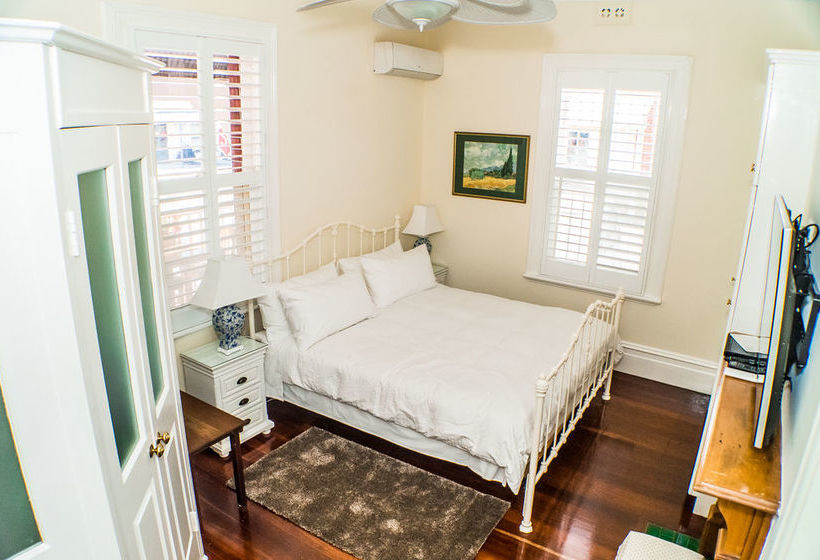 בית מלון כפרי South Beach Bed & Breakfast