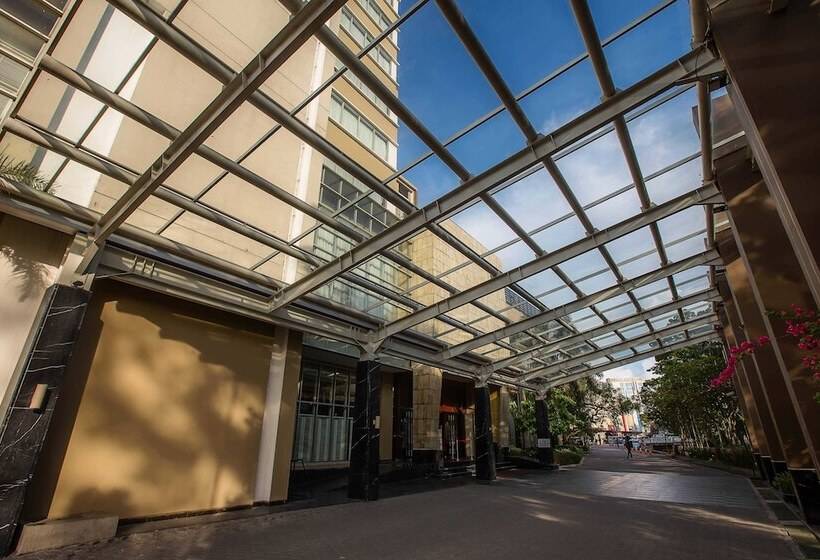 בית מלון כפרי The Arista