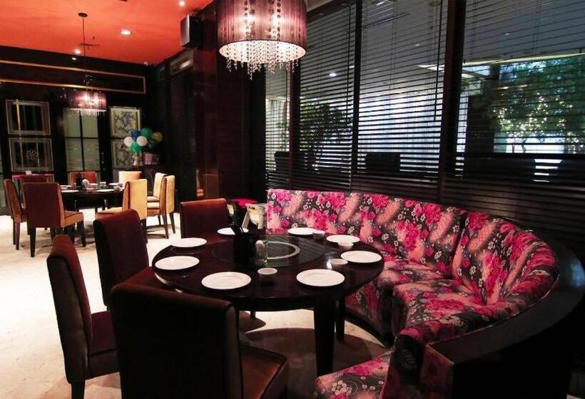 בית מלון כפרי The Arista