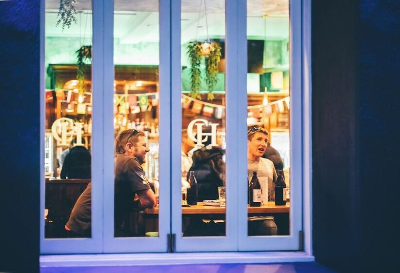 호텔 The Cambridge