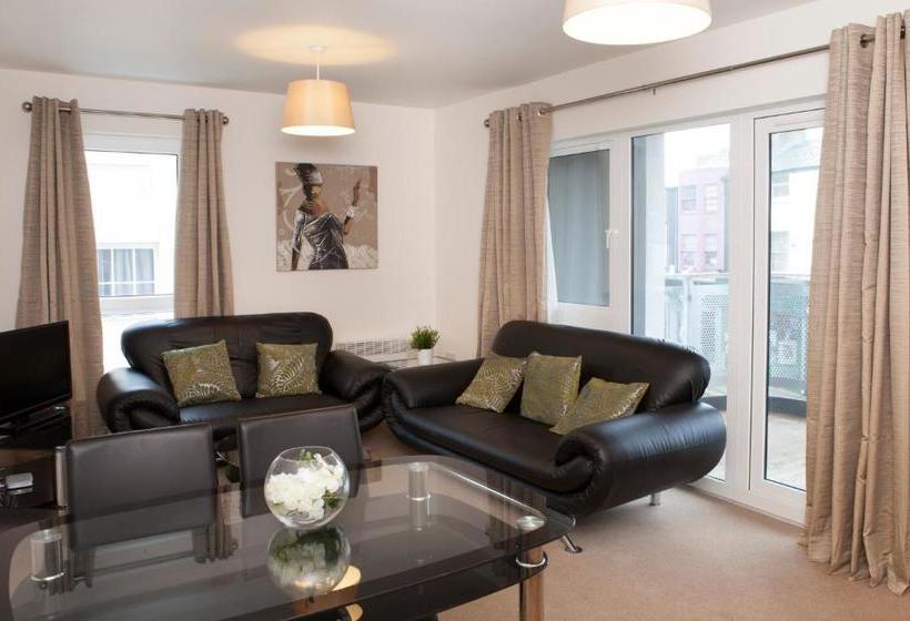 酒店 The Coliseum Apartments