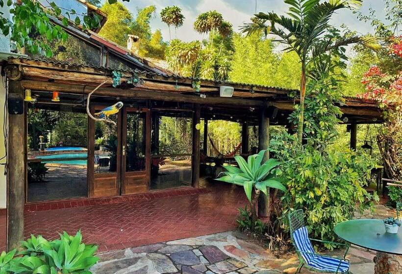 Hostel Pousada Valle Paradiso