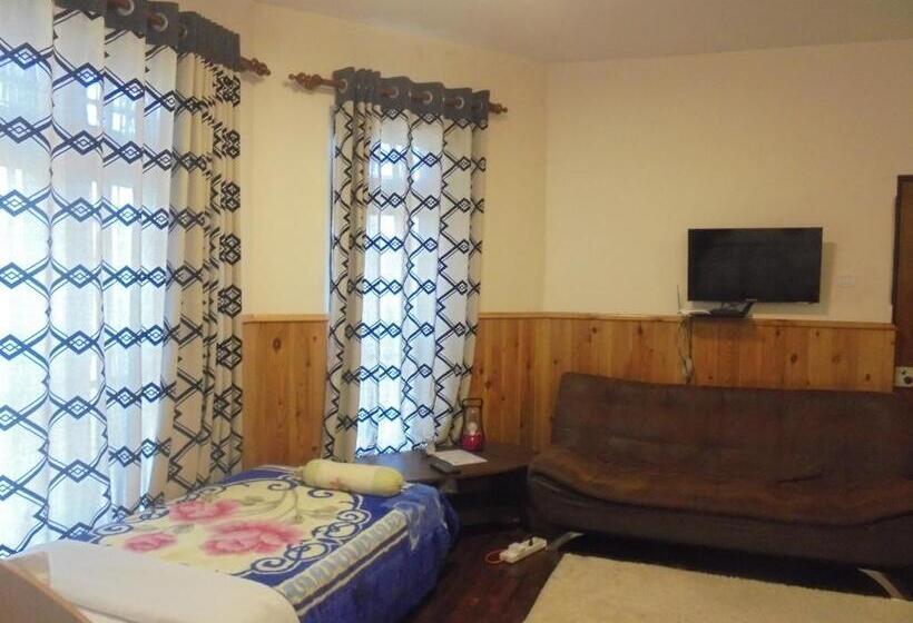 Bed and Breakfast The Hill Town Cottage