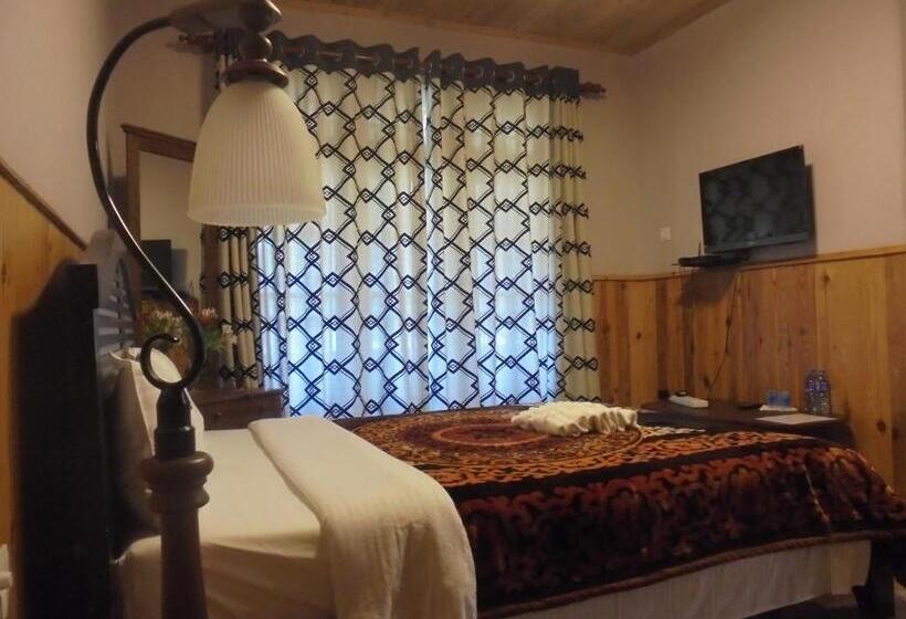 Bed and Breakfast The Hill Town Cottage