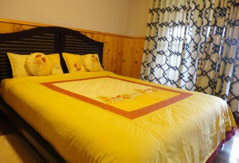 Bed and Breakfast The Hill Town Cottage