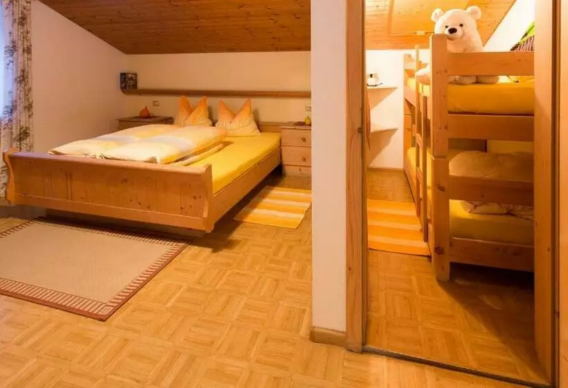 Ferienwohnungen Parth