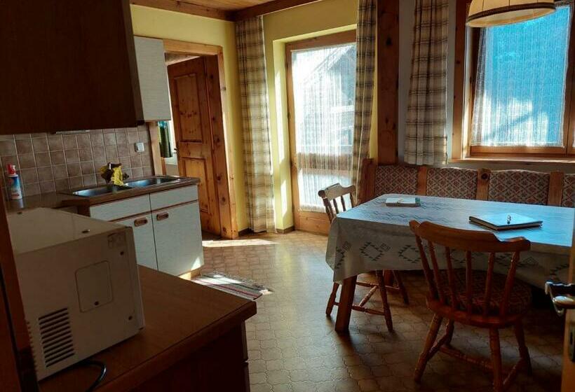 ホテル Ferienwohnung Muhlbauer