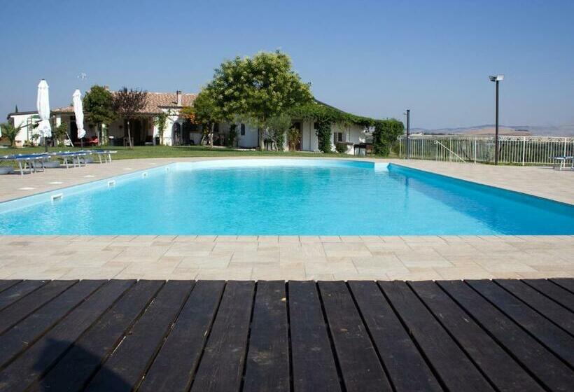 בית מלון כפרי Villa Lancellotti