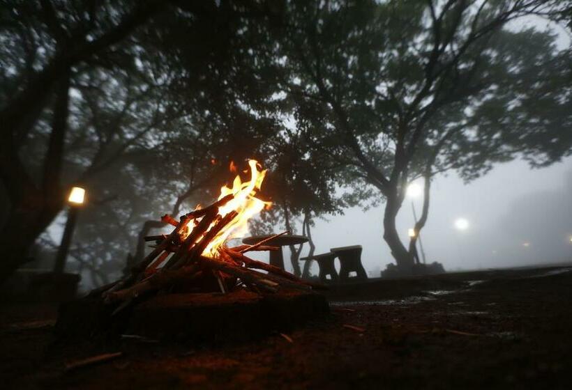 هتل Ashoka Villa 3 Bhk Mahabaleshwar