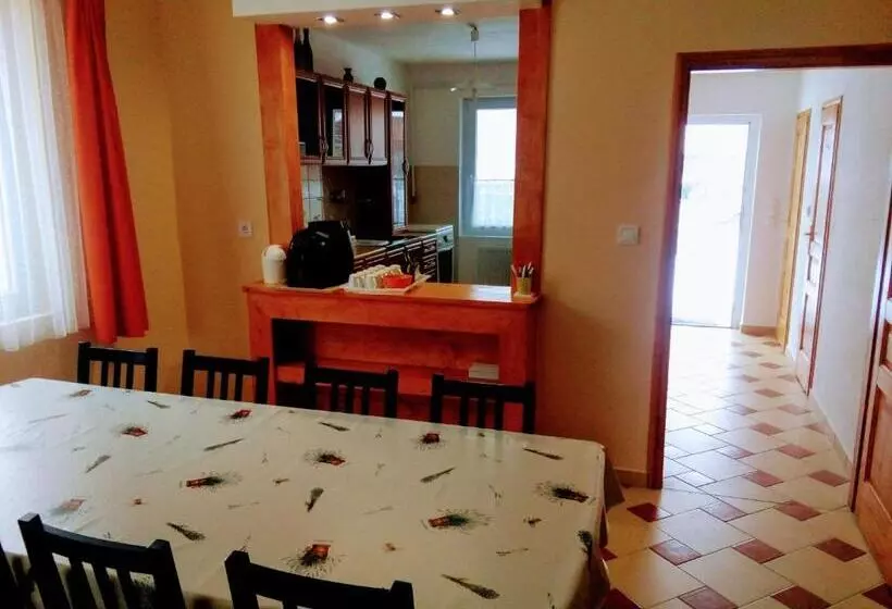 Majatalo Lótuszvirág Vendégház