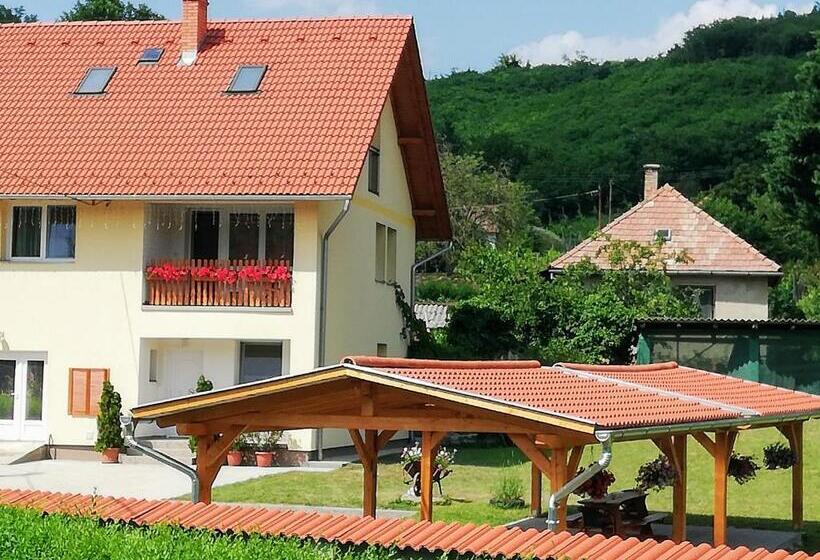 Пансион Lótuszvirág Vendégház