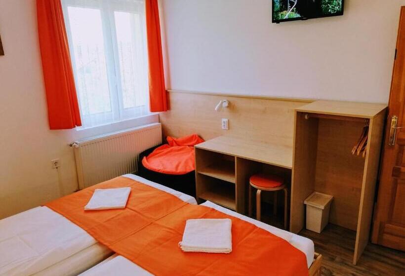 Пансион Lótuszvirág Vendégház