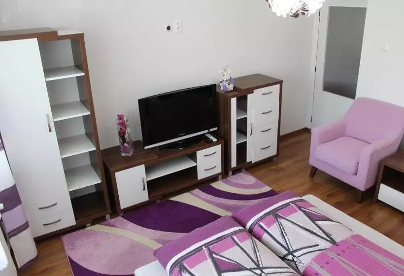 Majatalo Privat Agnesa