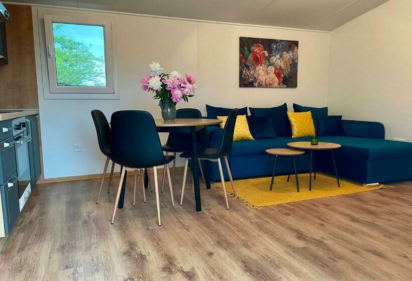 膳宿费 Ubytovanie žaneta