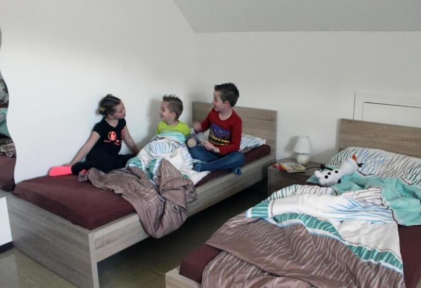 Post Hostel For Youth, Students And Pilgrims