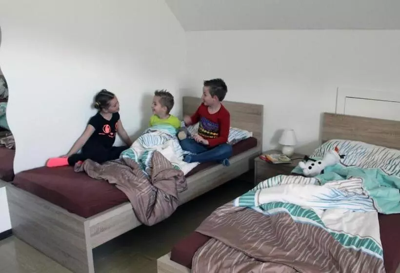 Post Hostel For Youth, Students And Pilgrims