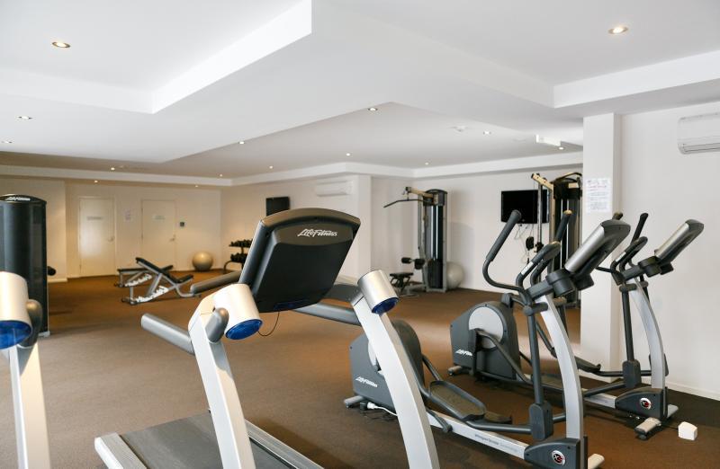 Hotel Apartments By Nagee Canberra Formerly Nagee Prest