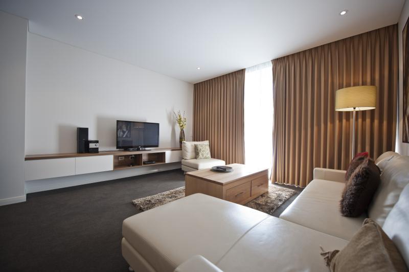 Hotel Apartments By Nagee Canberra Formerly Nagee Prest