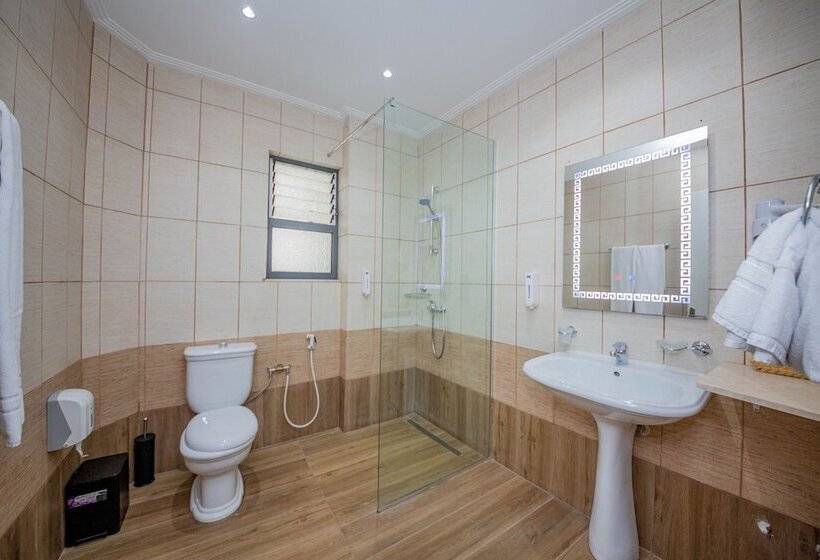 ホテル Apollon Sarande