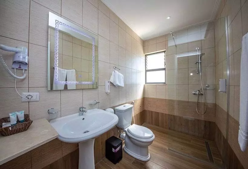 ホテル Apollon Sarande