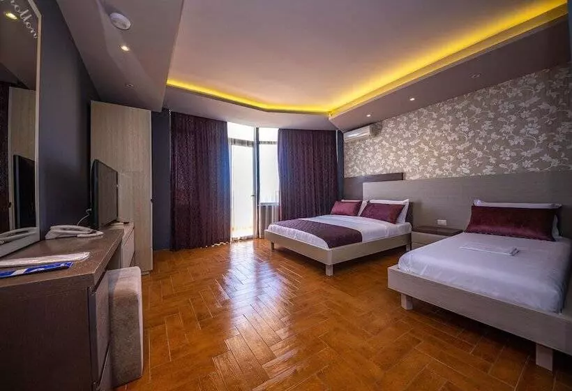 ホテル Apollon Sarande