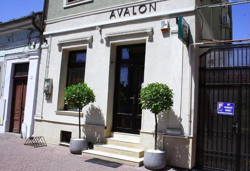 هتل Avalon Rooms