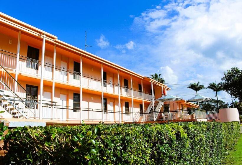 فندق Camden Motor Inn