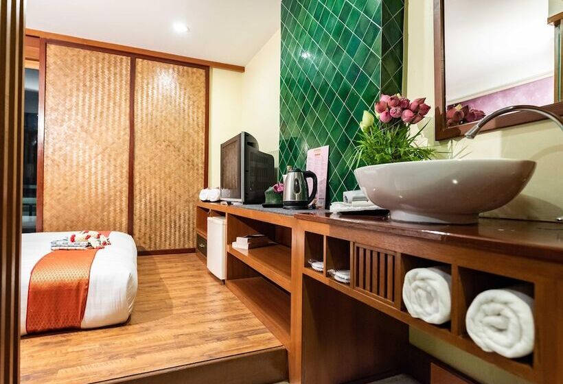 هتل Dang Derm Khaosan