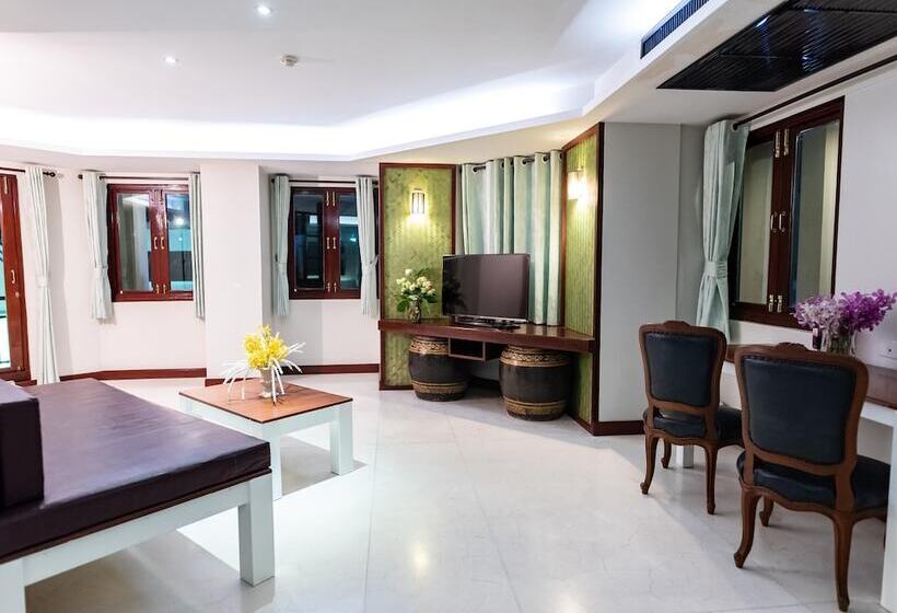 هتل Dang Derm Khaosan