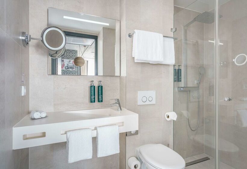 Doubletree By Hilton Hotel Amsterdam   Ndsm Wharf