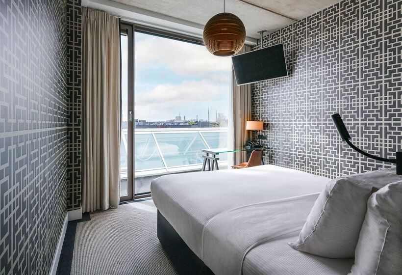 Doubletree By Hilton Hotel Amsterdam   Ndsm Wharf