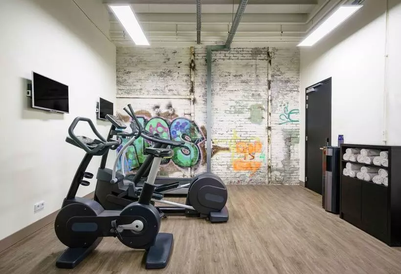 Doubletree By Hilton Hotel Amsterdam Ndsm Wharf