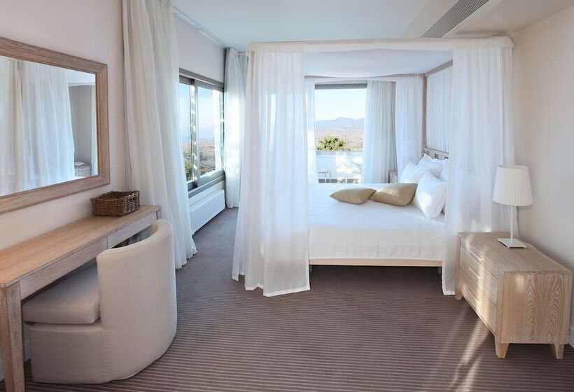 هتل Droushia Heights