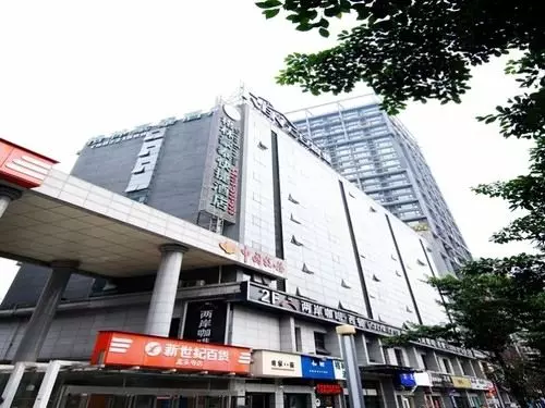 Отель Greentree Inn Chongqing North Railway Station Expr