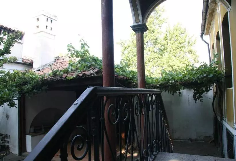호텔 Guest House Old Plovdiv