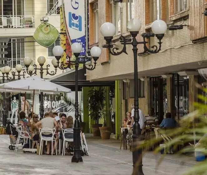 בית מלון כפרי Gumz