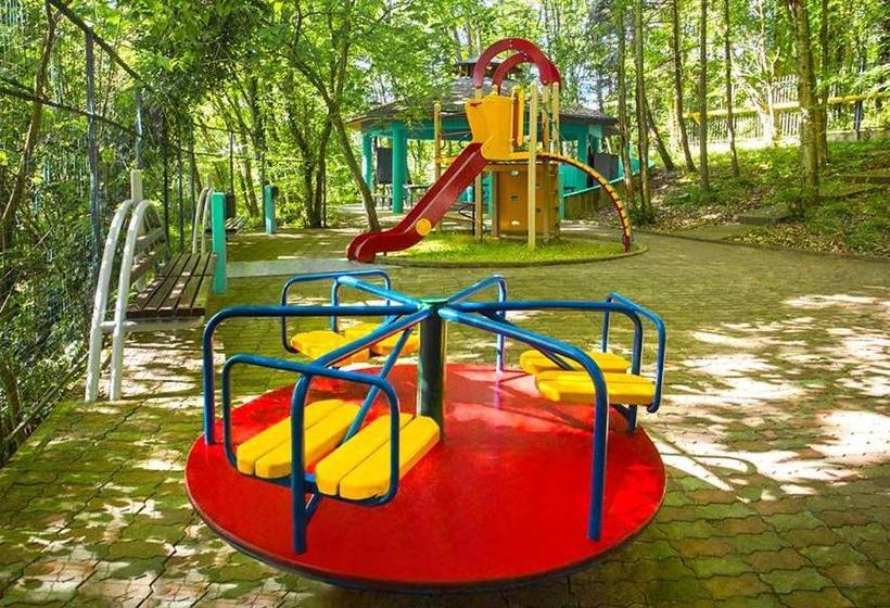 هتل Ivushka Health Resort