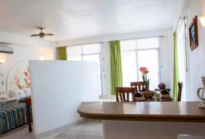 בית מלון כפרי The Alondra