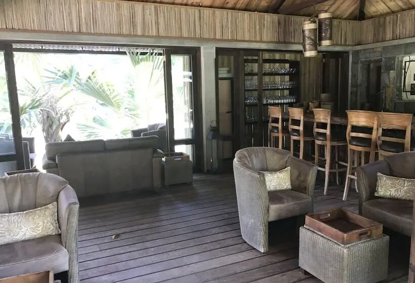 هتل Lakaz Chamarel Exclusive Lodge