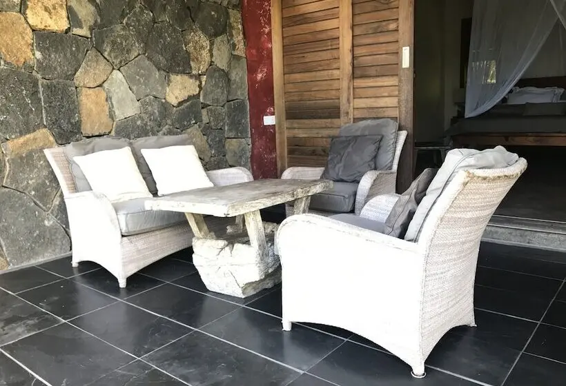 هتل Lakaz Chamarel Exclusive Lodge