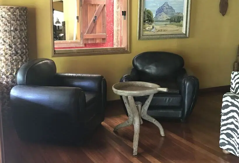هتل Lakaz Chamarel Exclusive Lodge