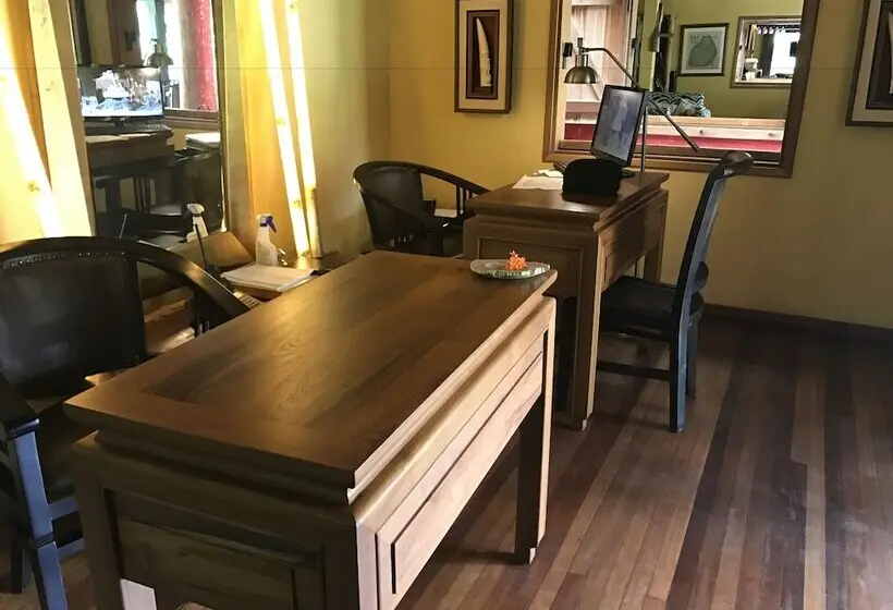 هتل Lakaz Chamarel Exclusive Lodge