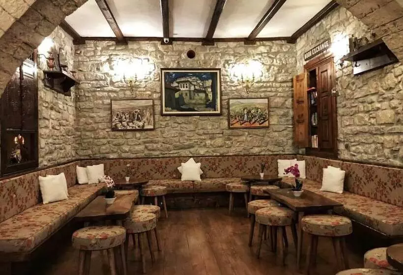 בית מלון כפרי Mangalemi