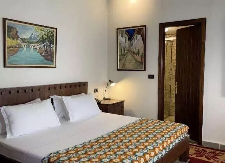 בית מלון כפרי Mangalemi