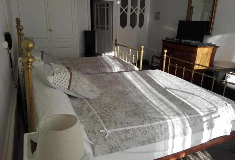 בית מלון כפרי Hôtel Des Xii Apôtres & De La Clé Des Champs