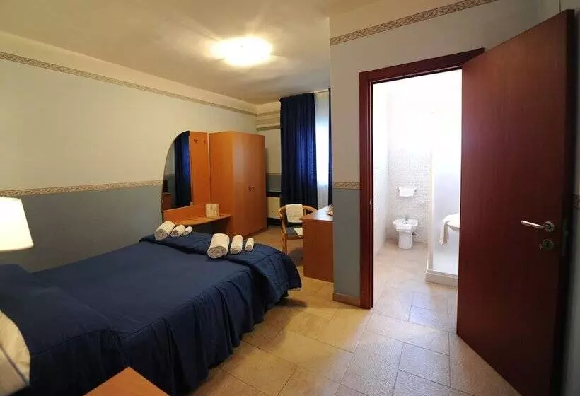 Отель Santa Lucia