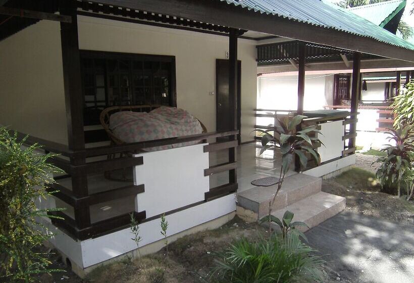 ホテル Seashore Beach Resort