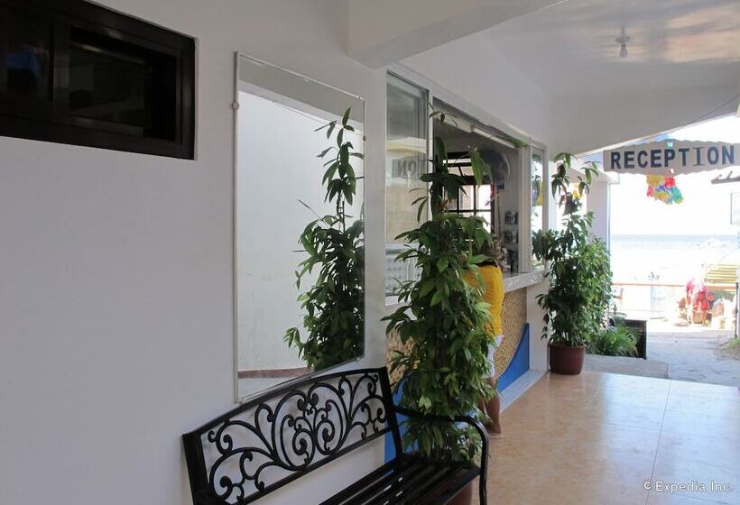 ホテル Seashore Beach Resort