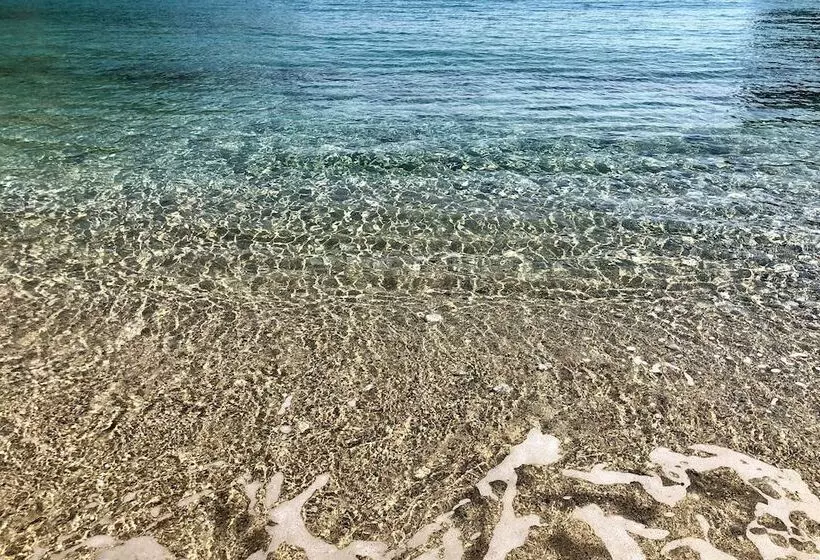 Sebastians Family Hotel & Taverna