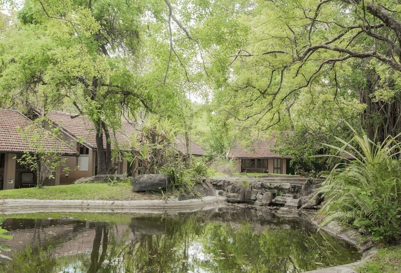 فندق Sigiriya Village